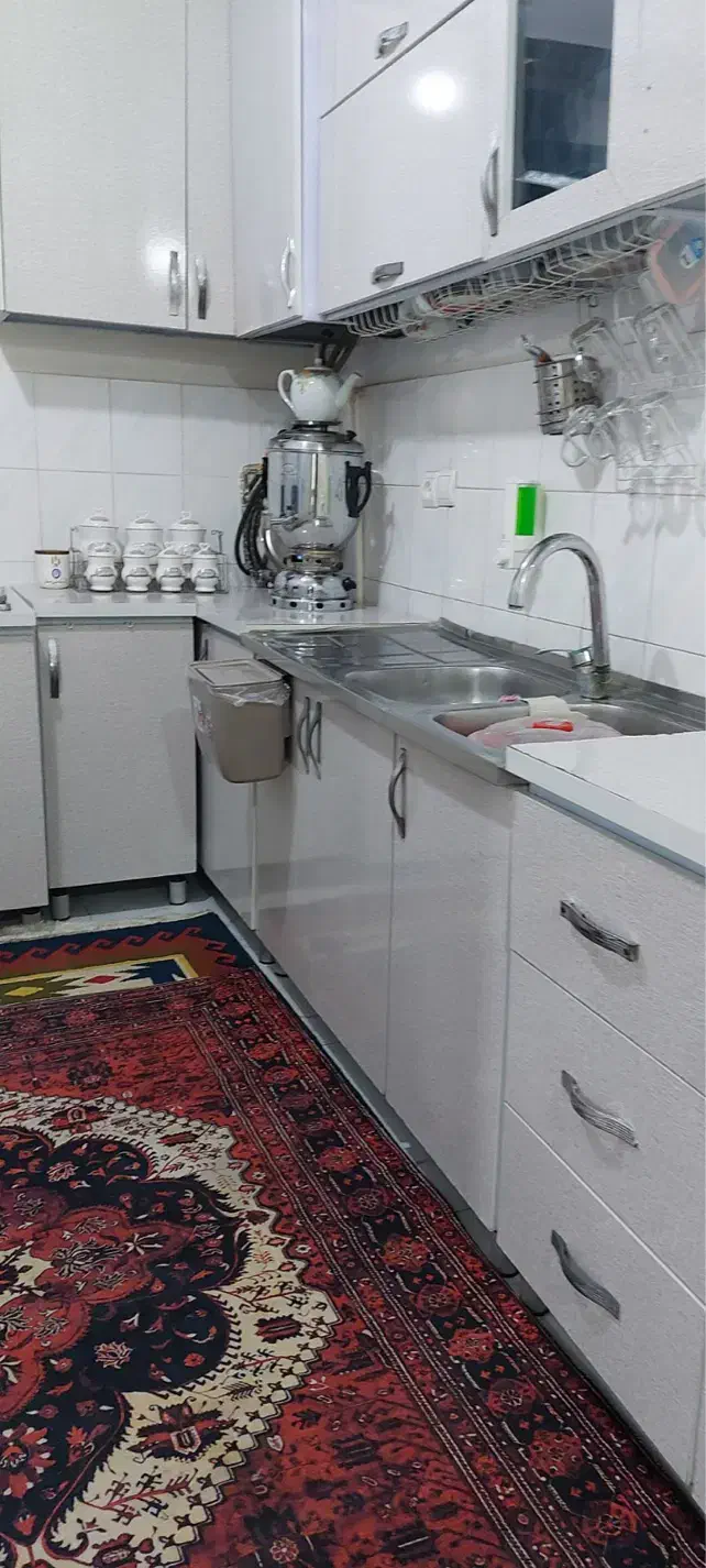 کابینت بسیار تمیز سفید رنگ|مصالح و تجهیزات ساختمان|بهارستان, |دیوار