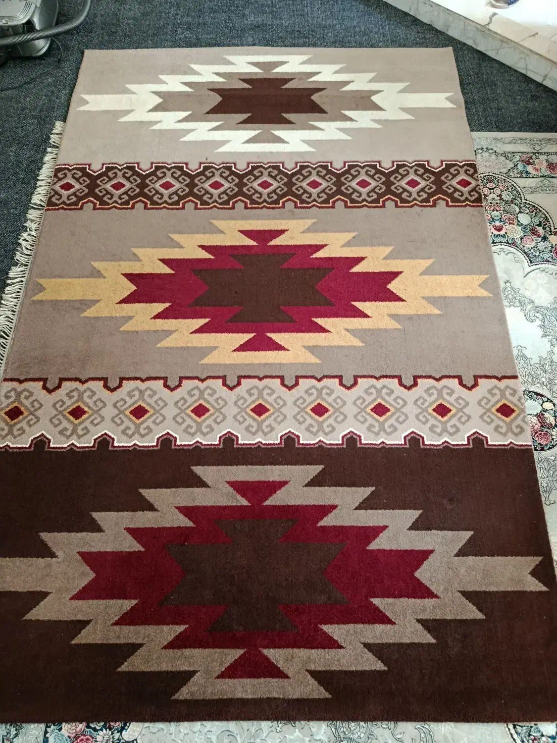 گلیم فرش|گلیم، جاجیم، گبه|صدرا-فارس, فاز ۱|دیوار