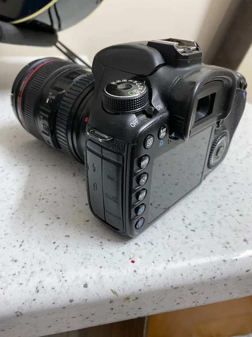 دوربین عکاسی کانن کنون 7d در حد آک با لنز 24-105|دوربین عکاسی و فیلم‌برداری|مشهد, شاهد (شهرک غرب)|دیوار