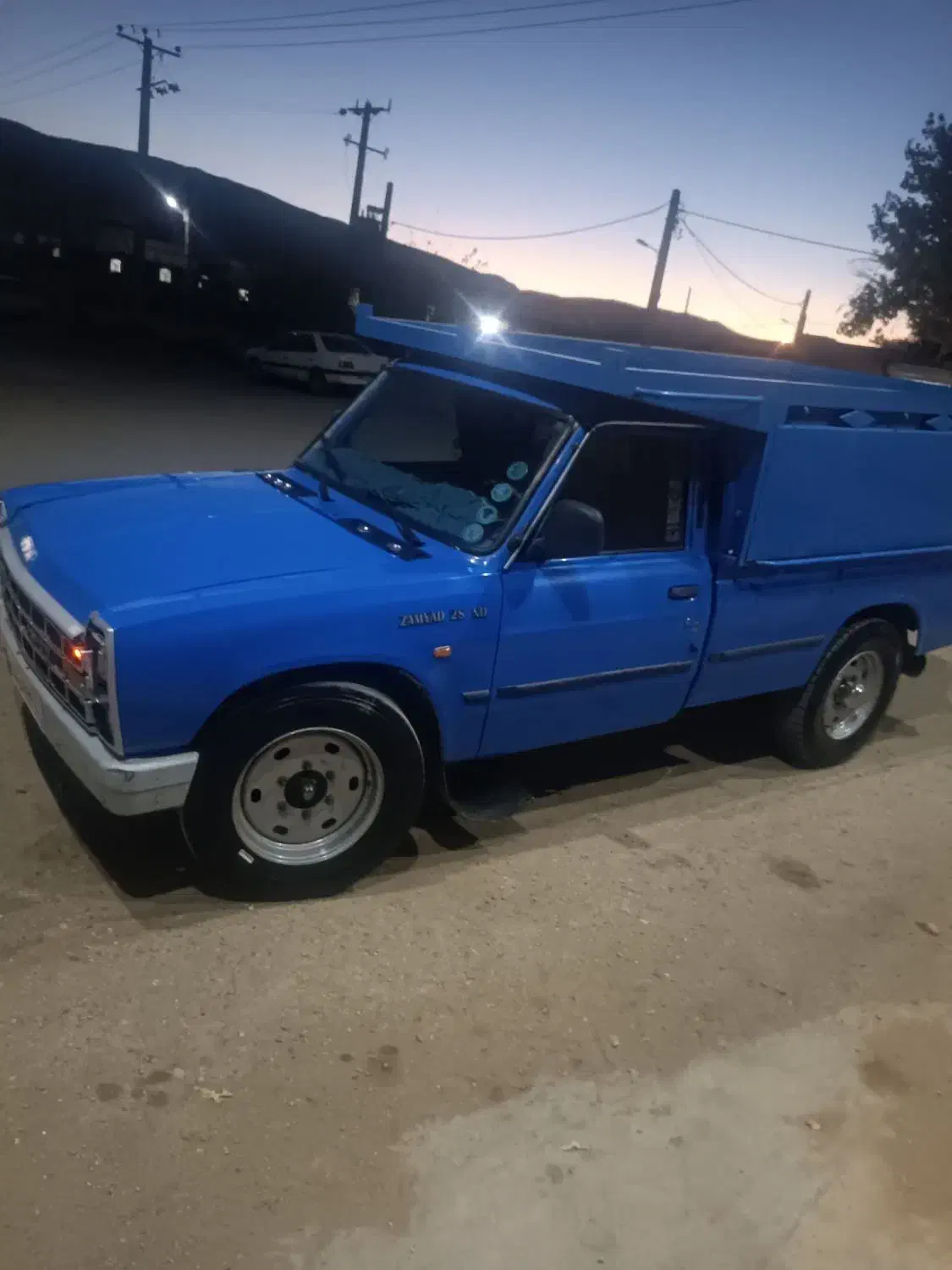 نیسان دیزل|خودرو سواری و وانت|خرمآباد, |دیوار