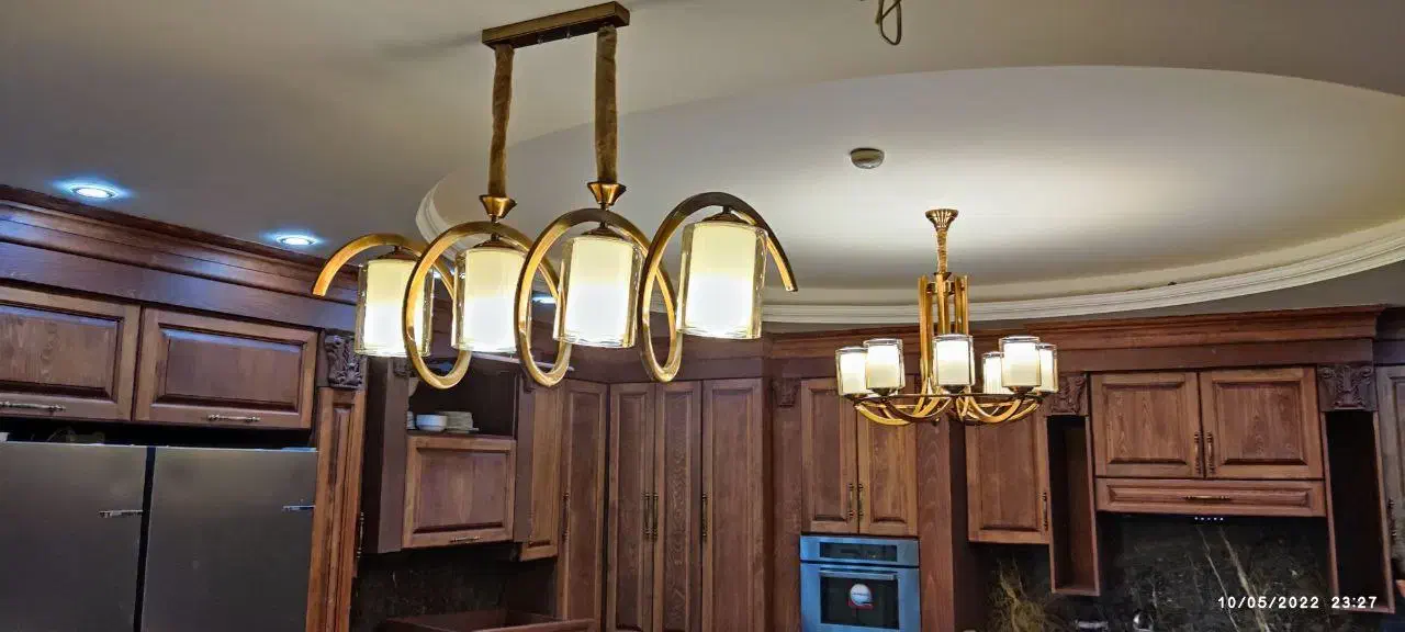 نصاب لوستر . تعمیر لوستر . برق کشی ساختمان|خدمات پیشه و مهارت|شیراز, آبیاری|دیوار