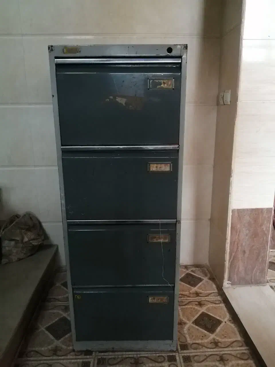 قفسه 4 طبقه|کتابخانه، شلف، قفسههای دیواری|نگین شهر, |دیوار