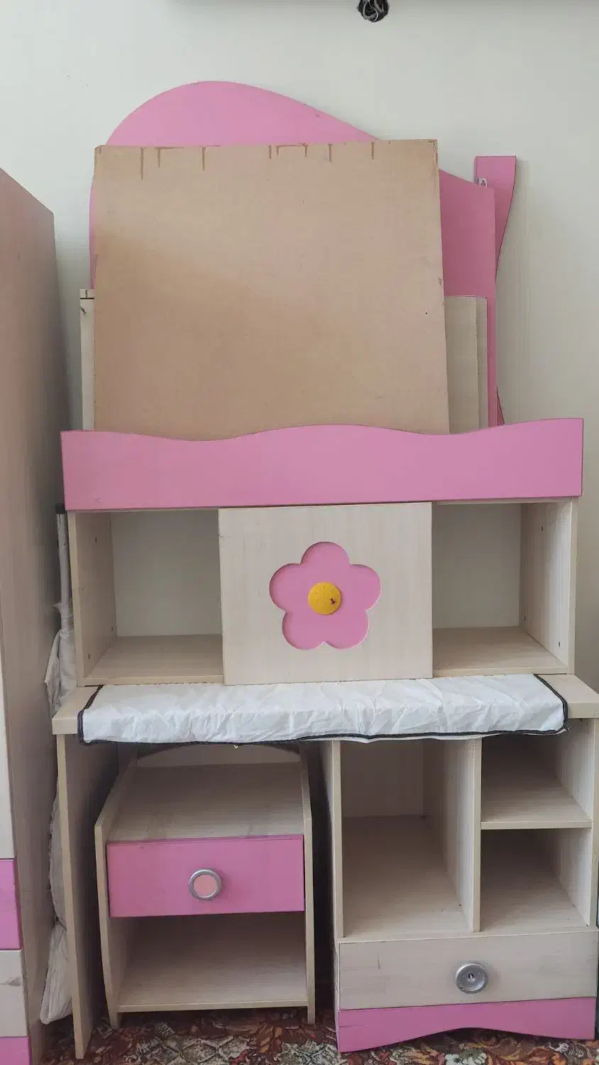 سرویس خواب دخترانه نوجوان|تخت و سرویس خواب|شیراز, مبعث|دیوار