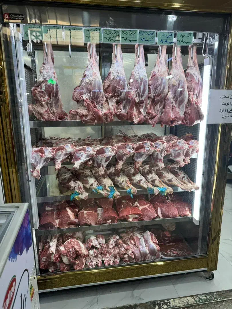 قصاب و پشت کار ماهر قصاب|استخدام خدمات فروشگاه و رستوران|تهران, اختیاریه|دیوار