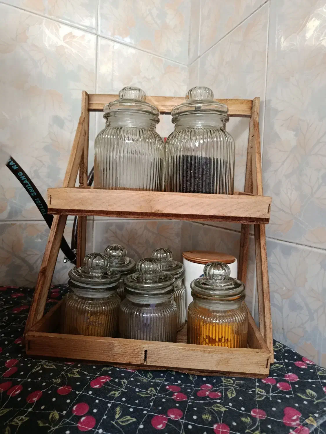 جاادویه|ظروف نگهدارنده، پلاستیکی، یک‌بارمصرف|الیگودرز, |دیوار