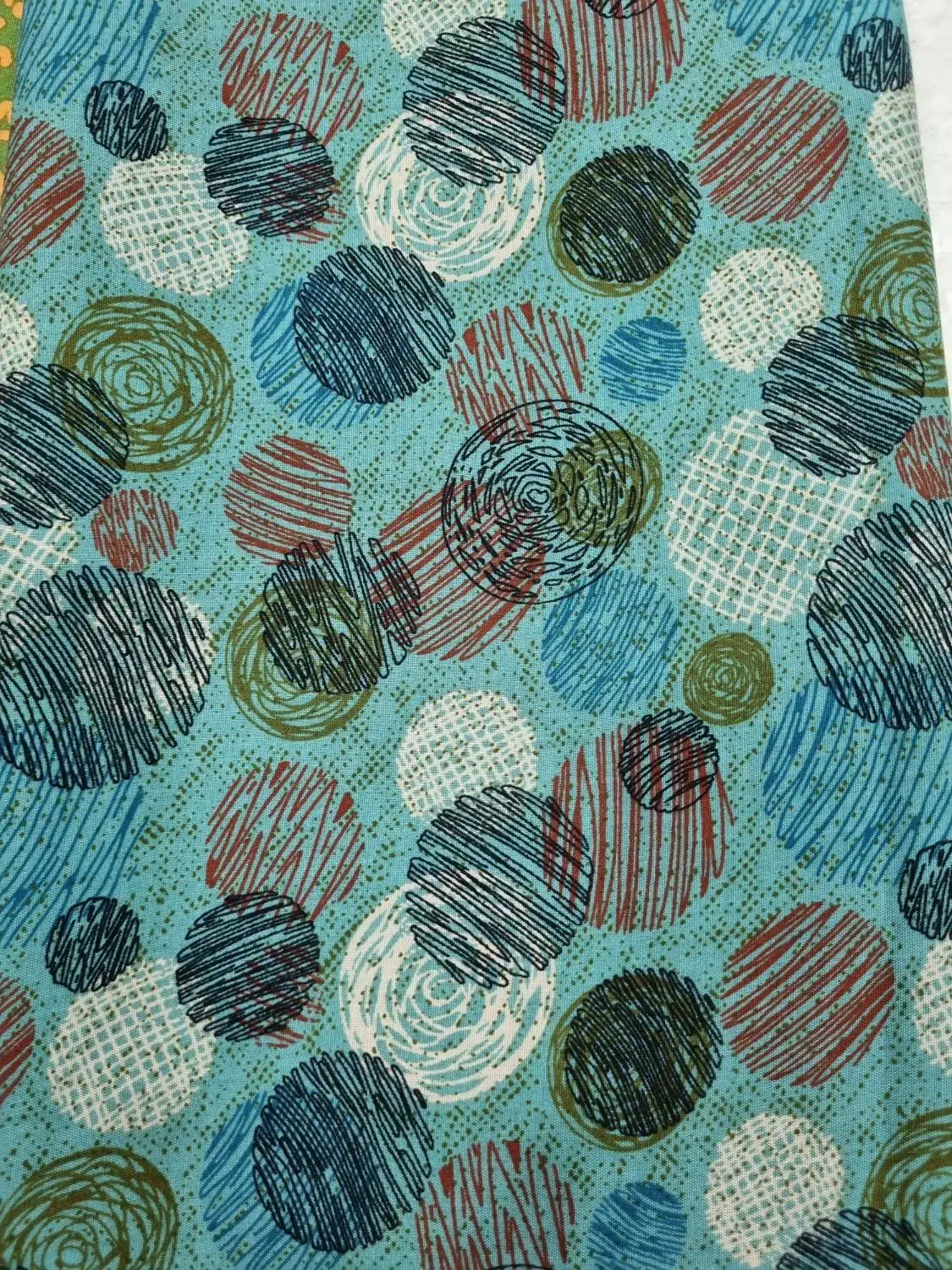 پارچه نخی|لباس|بانه, |دیوار