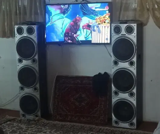 اسپیکر بزرگ بلوتوثی میکروفن دار|سیستم صوتی خانگی|همدان, |دیوار