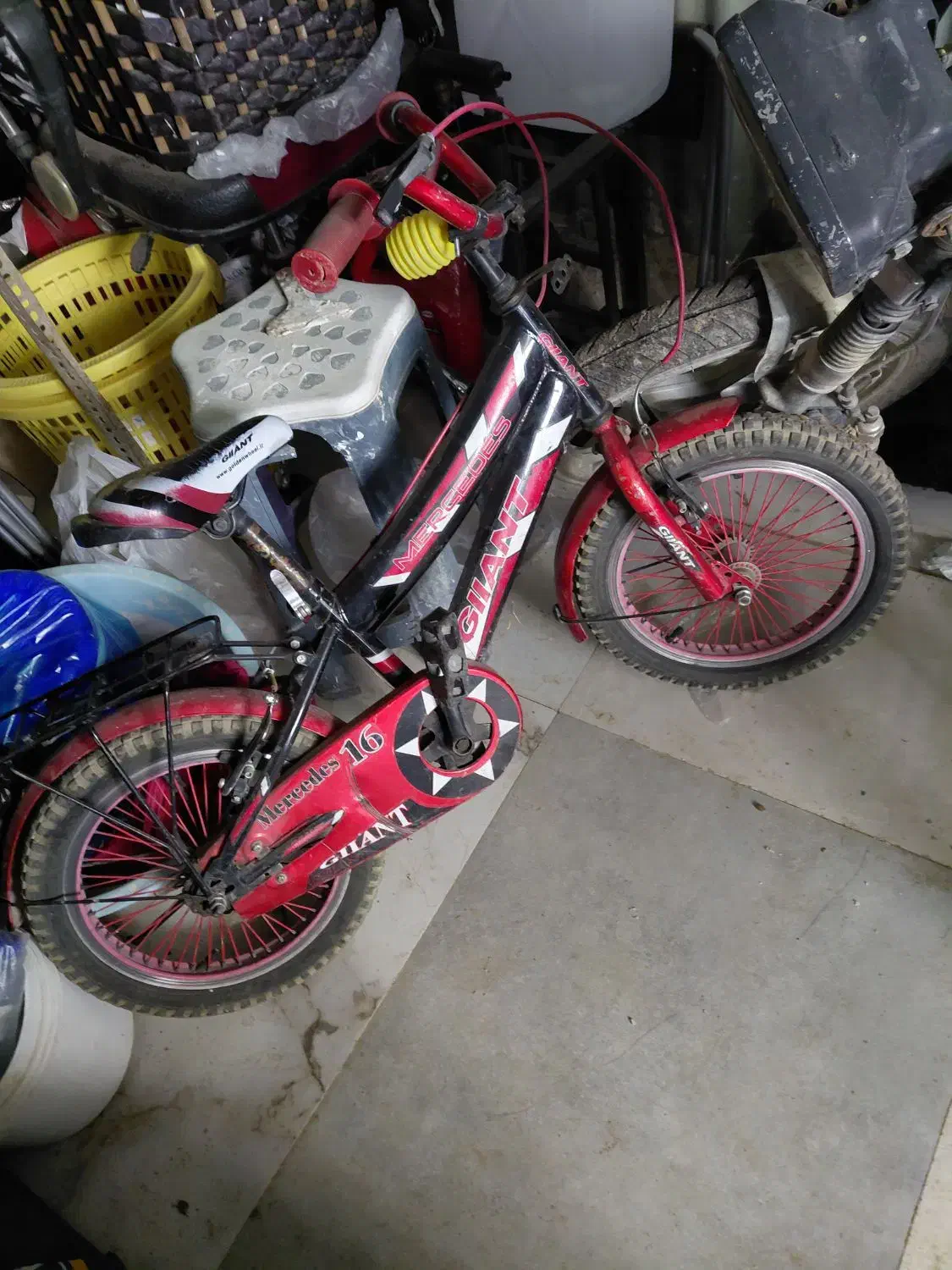 چرخ|اسباب و اثاث بچه|اراک, |دیوار