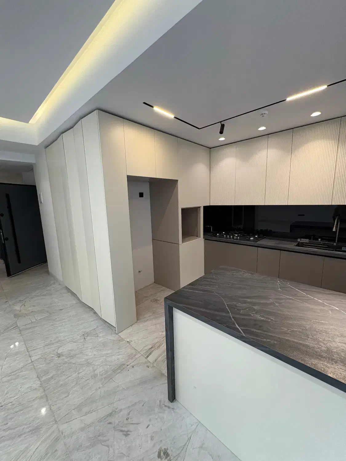 ۱۱۵ متر ۲ خواب کلید نخورده ژورنالی/ میدان ۵۰