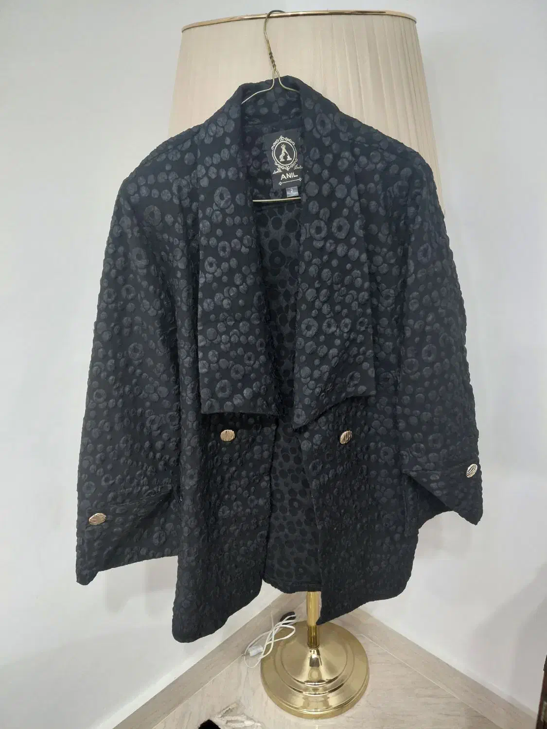 مانتو در حد نو|لباس|رشت, نخودچر|دیوار