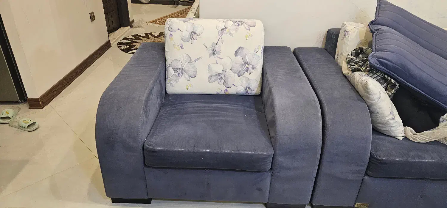 مبل راحتی رئال|مبلمان خانگی و میز عسلی|اصفهان, شهرک گل نرگس|دیوار