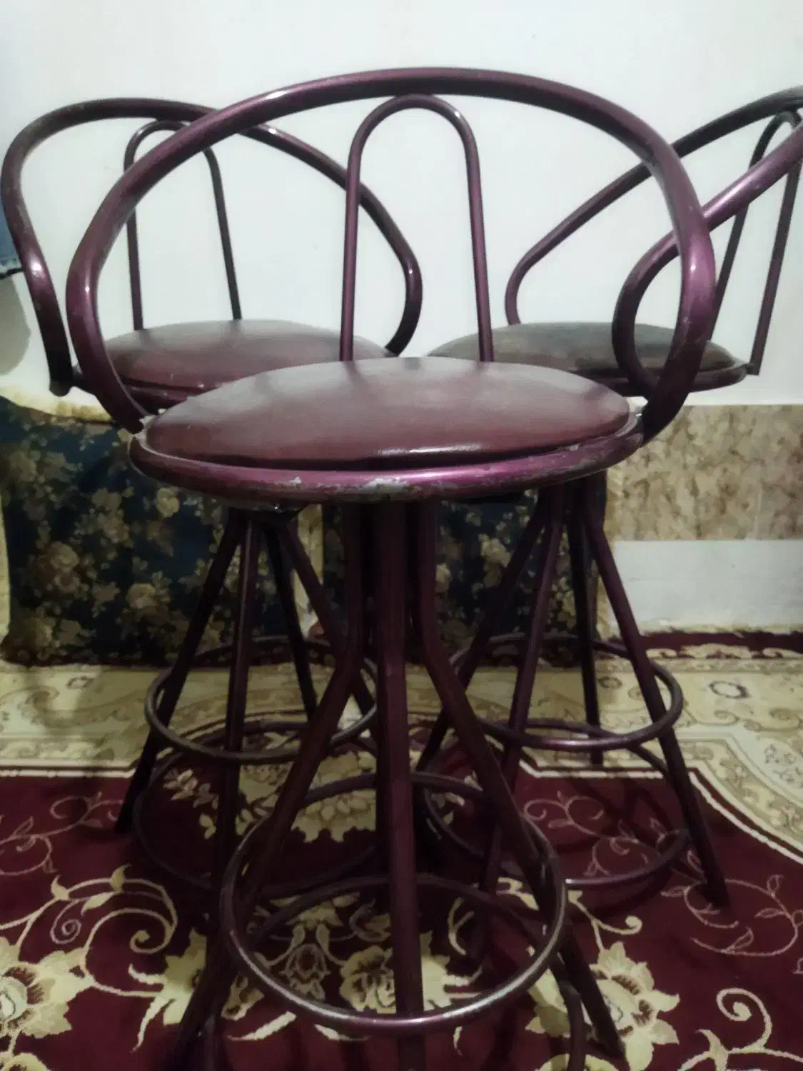 صندلی|صندلی و نیمکت|شیراز, شهرک مدرس|دیوار