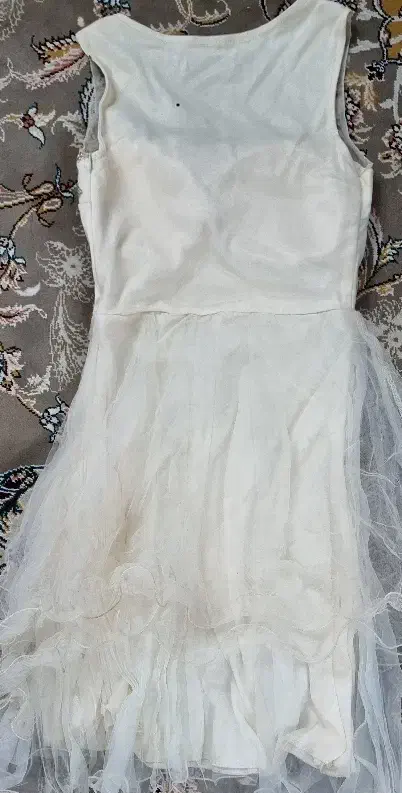 لباس مجلسی|لباس|اصفهان, سودان|دیوار