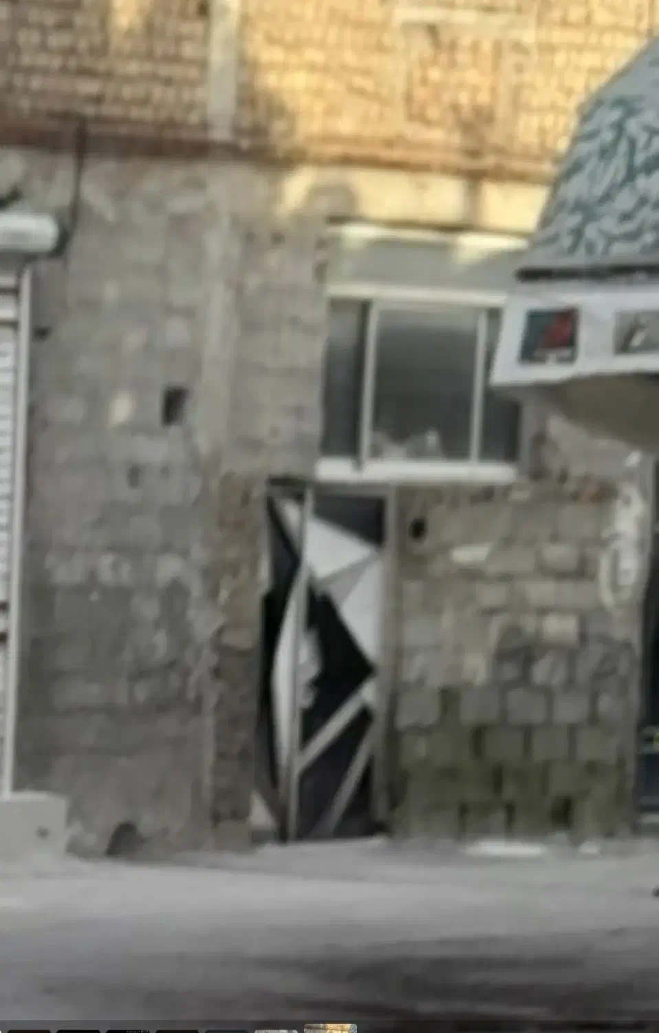 سالن همکف به متراژ ۳۰متر، فقط بعنوان انباری|اجارهٔ مغازه و غرفه|رشت, سلیمانداراب|دیوار