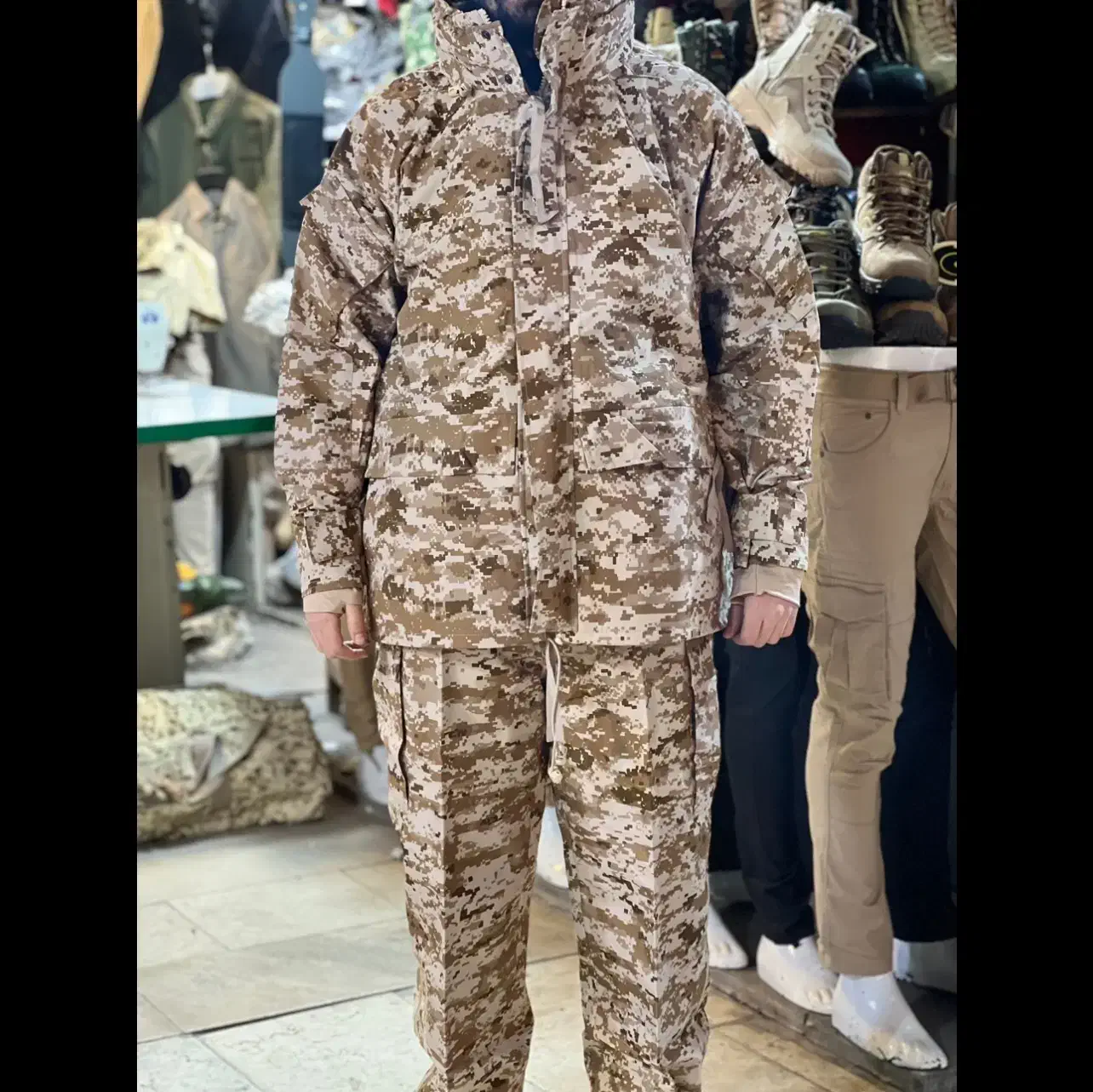 گورتکس k.maxاصلی کره ای سایز M|کوهنوردی و کمپینگ|یاسوج, |دیوار