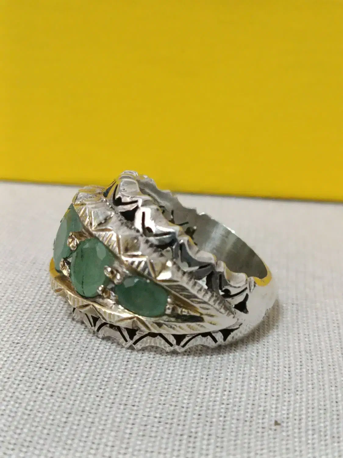 حلقه جواهری زمرد زامبیا|جواهرات|خمینیشهر, |دیوار