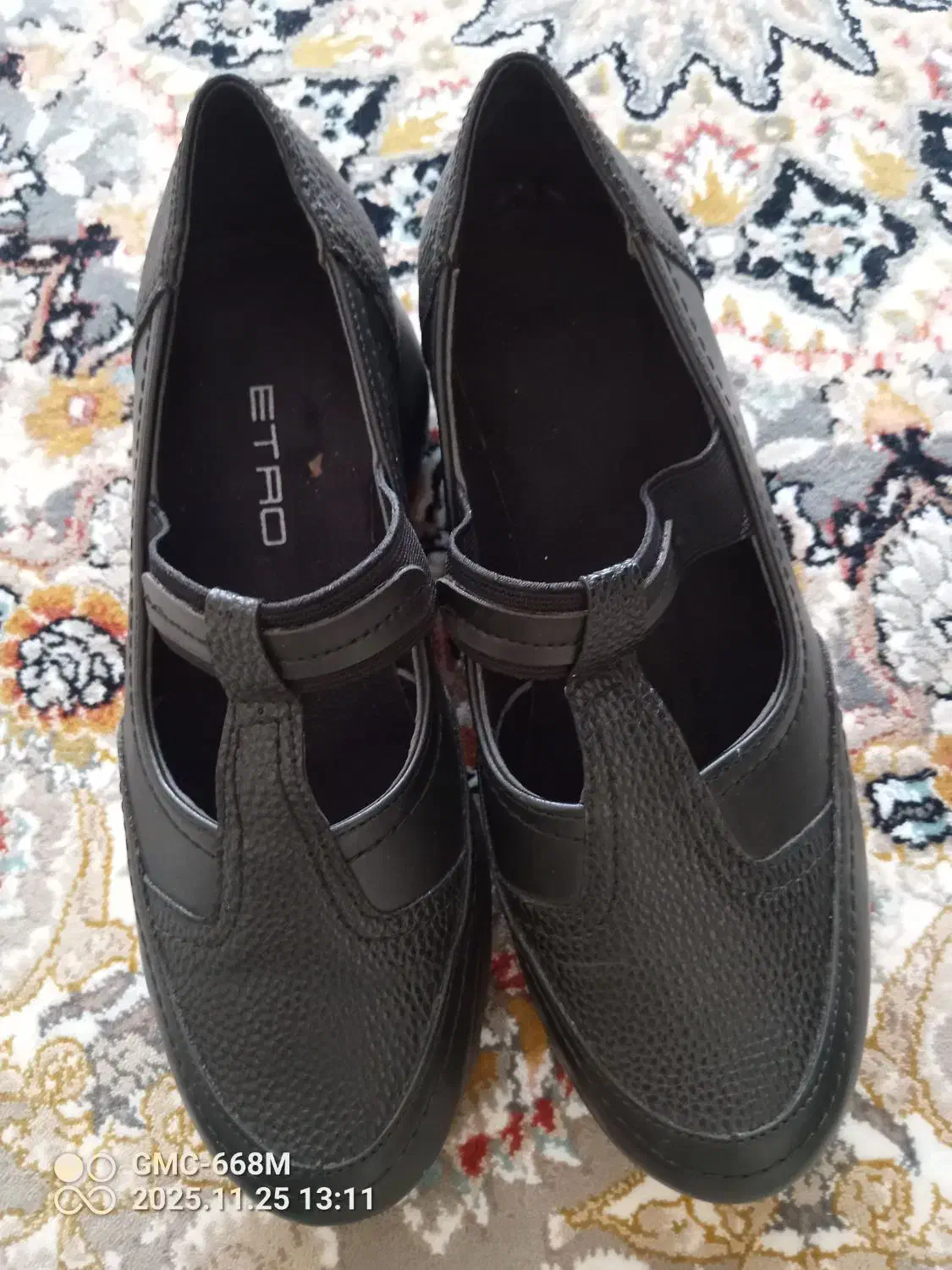 کفش|کیف، کفش، کمربند|سنندج, |دیوار