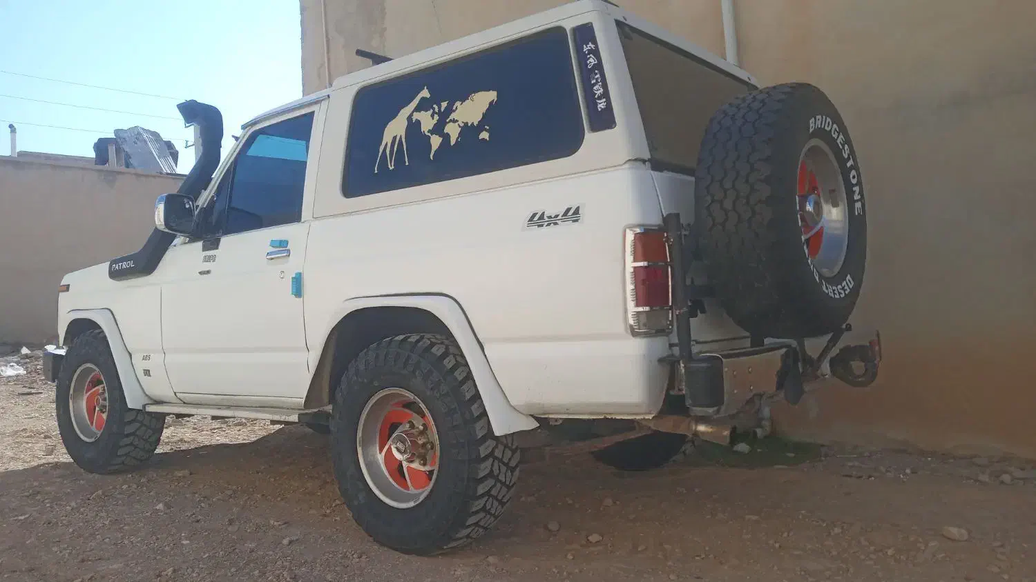 پاترول دو در تمیز وبکر|خودرو سواری و وانت|ایلام, |دیوار