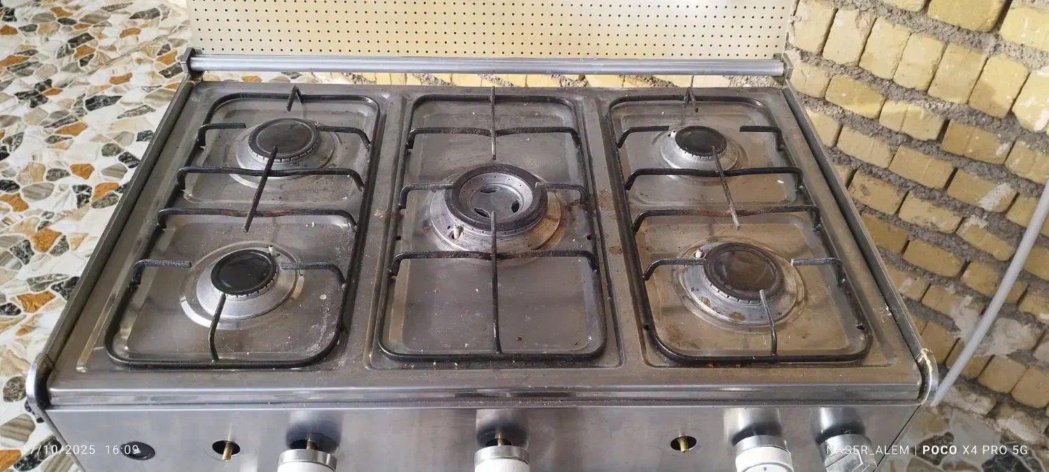 گاز پنج شعله سالم در حد نو|اجاق گاز و لوازم برقی پخت‌وپز|الشتر, |دیوار