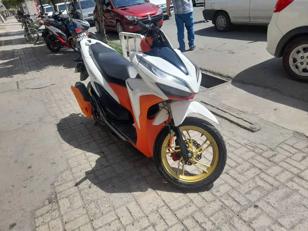 موتور کلیک مدارک کامل مدل 402|موتورسیکلت|گنبد کاووس, |دیوار