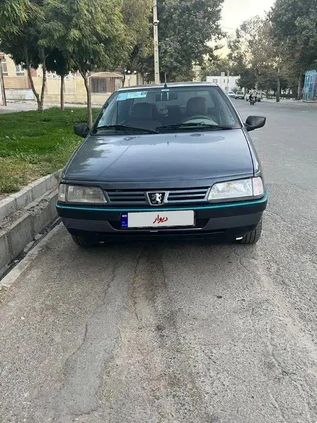 پژو ۴۰۵|خودرو سواری و وانت|بروجرد, |دیوار