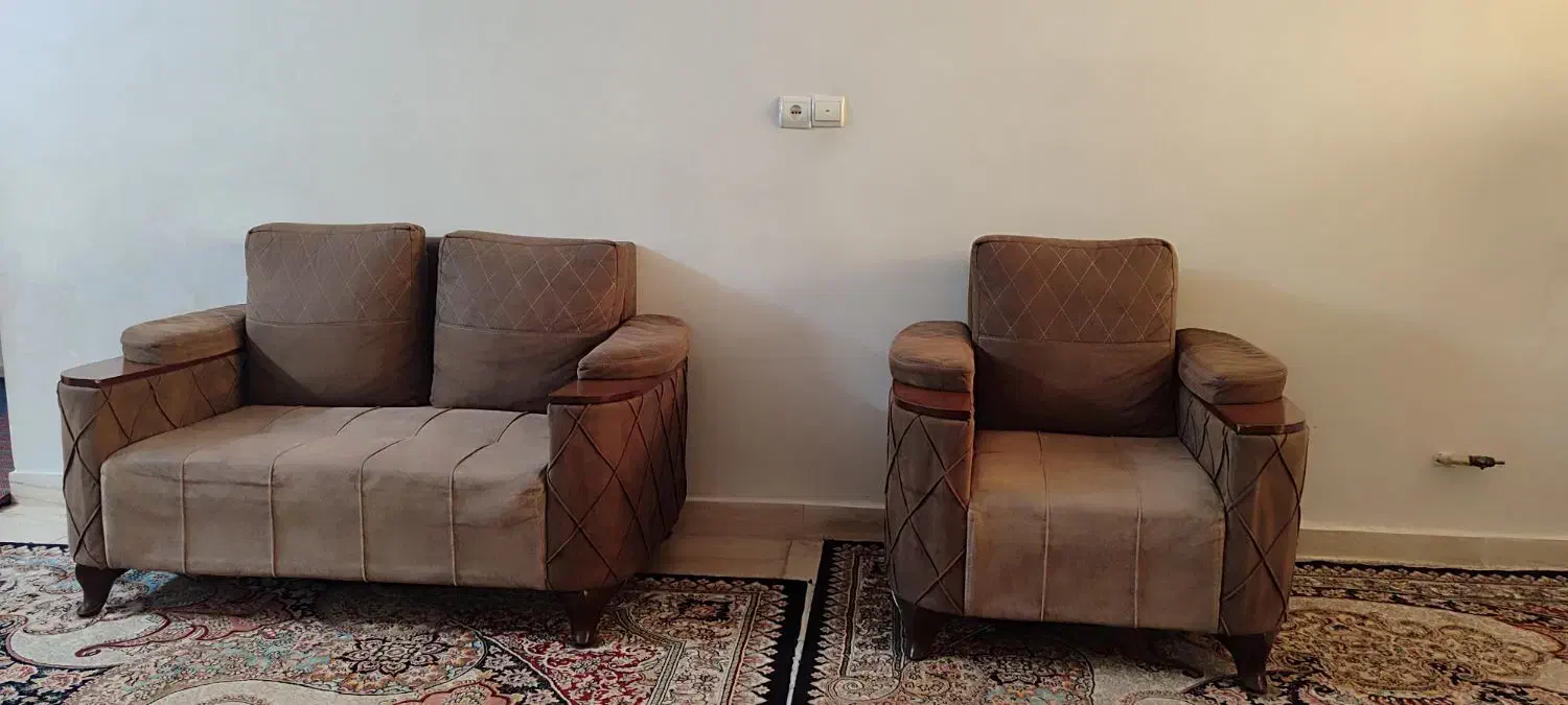 مبل هفت نفره سالم فروش فوری|مبلمان خانگی و میز عسلی|قرچک, شهرک طلائیه|دیوار