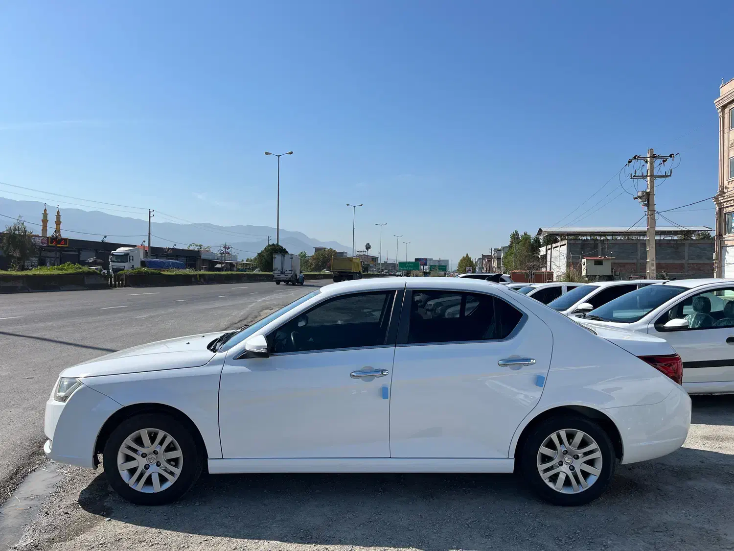 دنا پلاس ۴۰۰بی رنگ دنده|خودرو سواری و وانت|گرگان, |دیوار