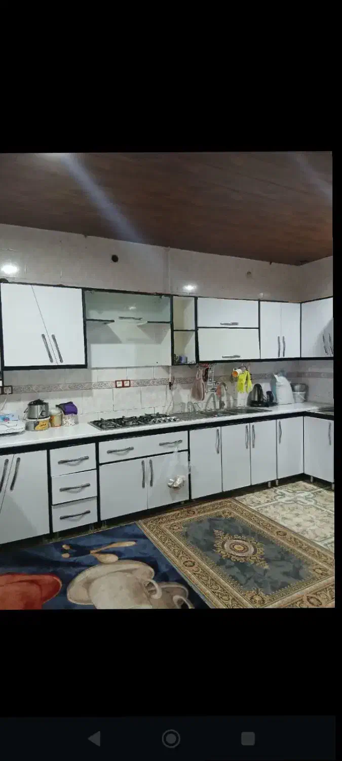 نصب برچسب کابینت و ماربل|خدمات پیشه و مهارت|دوگنبدان, |دیوار