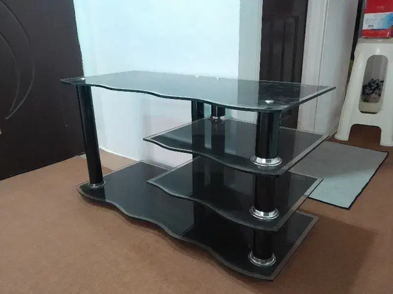 میز‌تلوزیون|میز تلویزیون|رباط‌کریم, مسکن مهر آبشناسان|دیوار