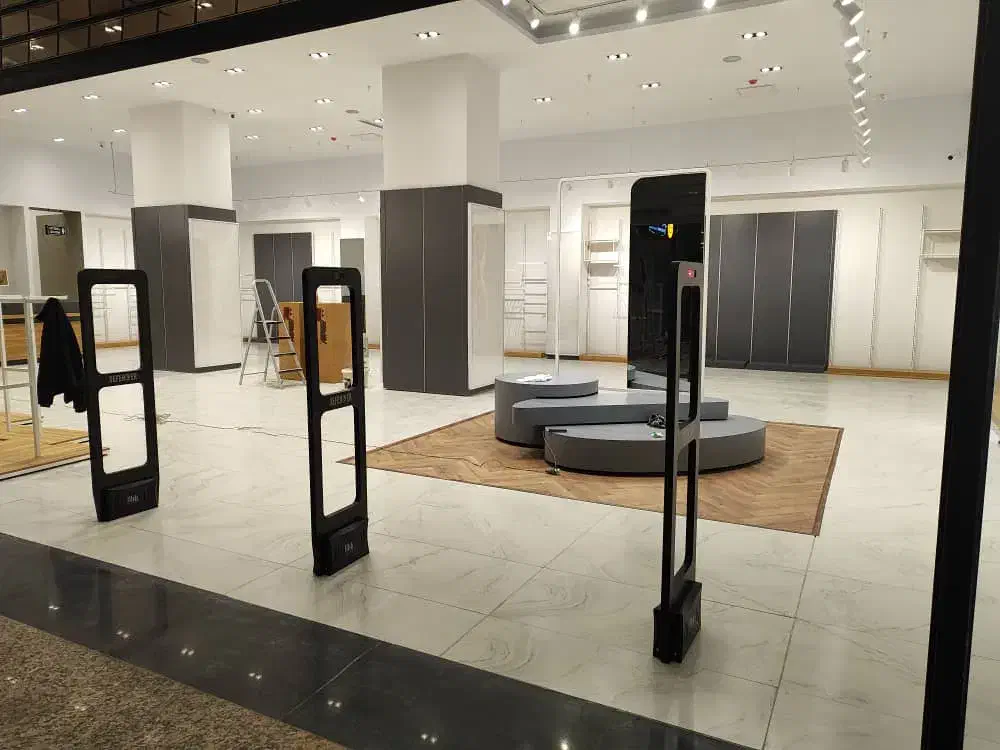 تعمیرگیت،دزدگیرتگ&لیبل پلاسکو هایپرمارکت قنادی|عمدهفروشی|تهران, سعادتآباد|دیوار