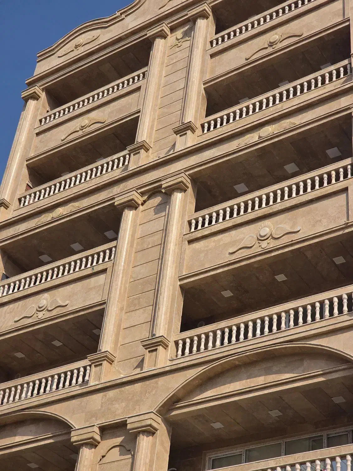 فروش ویژه آپارتمان هوشمند لوکس + ۲۶۱متر پتینه کاری|فروش آپارتمان|ارومیه, |دیوار