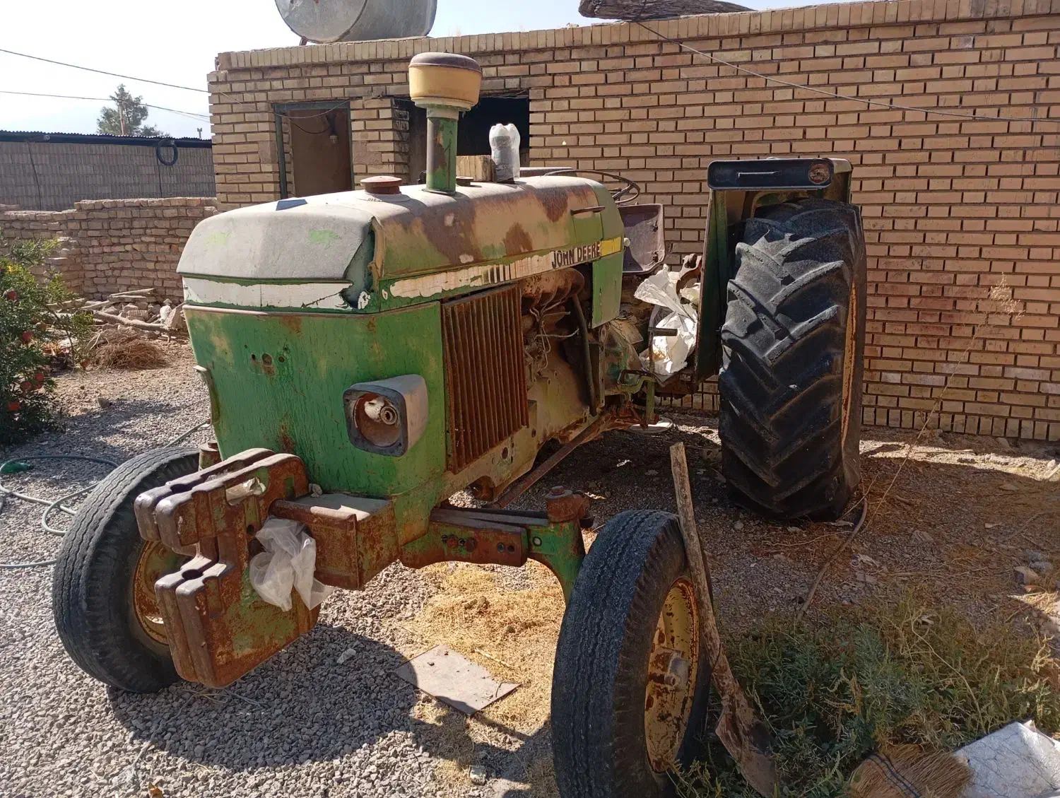 تراکتور..تلمبه رومانی.. لیستر اینگلیسی|خودرو سنگین|سیدان, |دیوار