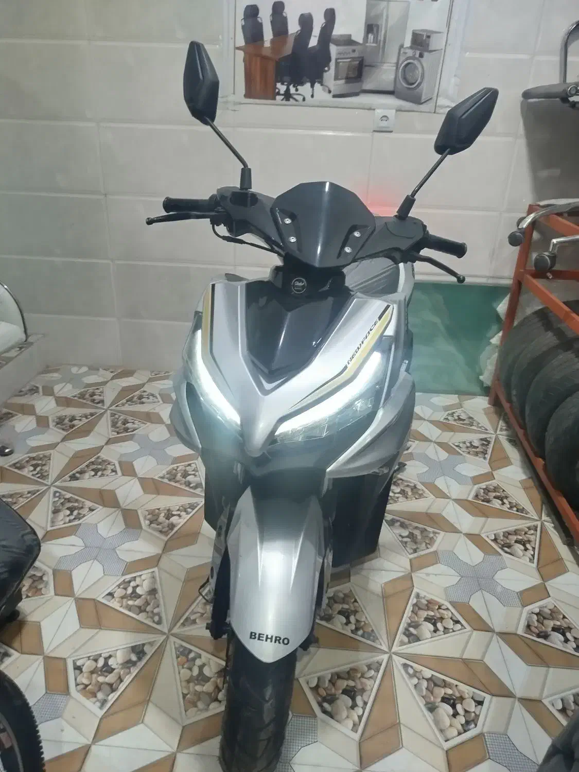 موتور سیکلت  ایرویکس مدل 1402در حد صفر|موتورسیکلت|خرمآباد, |دیوار
