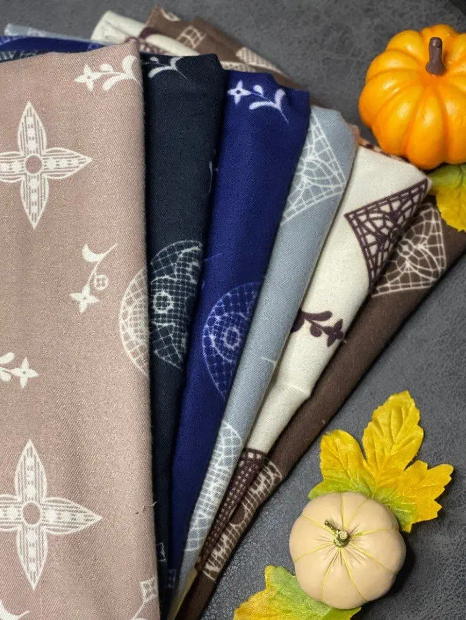 شال پاییزی و روسری مجلسی|لباس|خمین, |دیوار