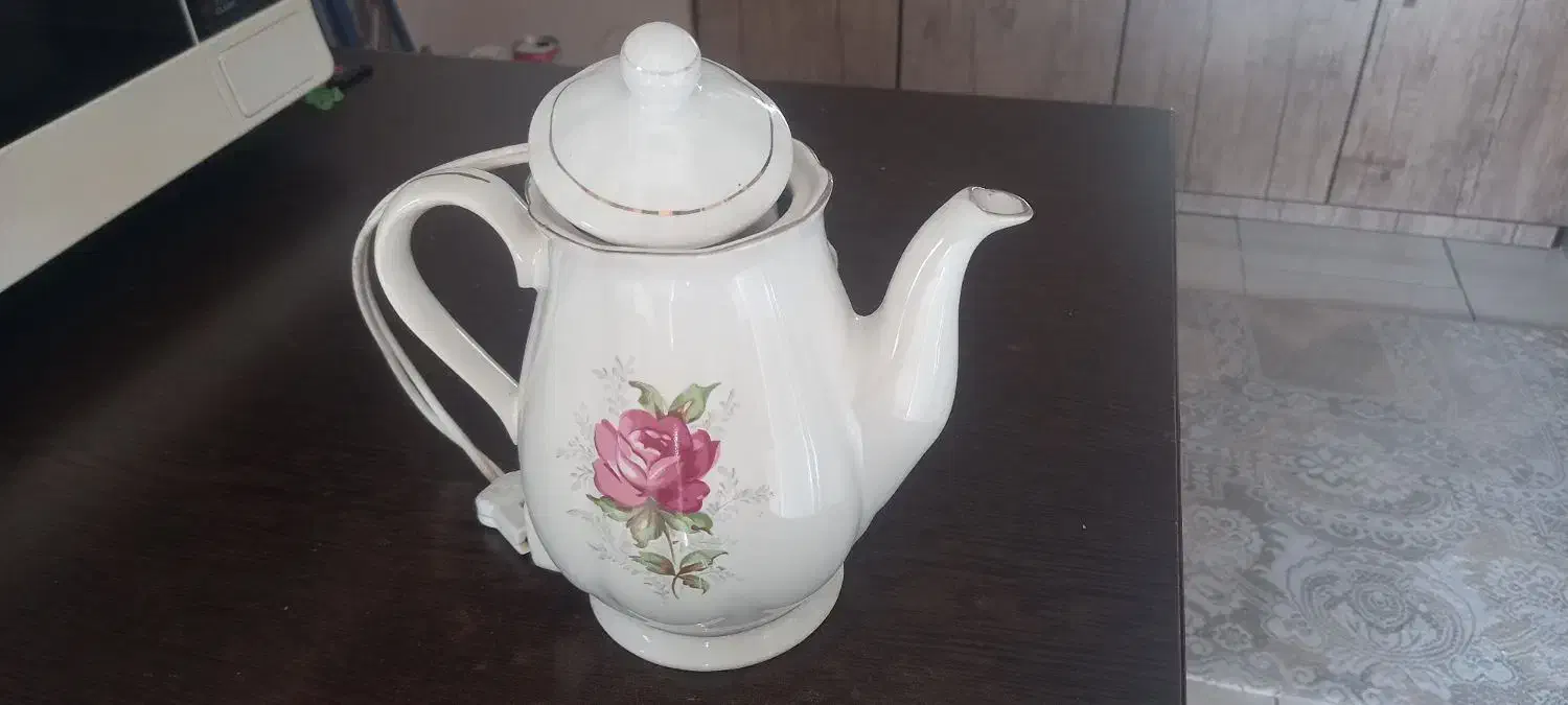 قوری برقی اصل ژاپن عتیقه|سماور، چایساز، قهوهساز|پرند, فاز ۵|دیوار