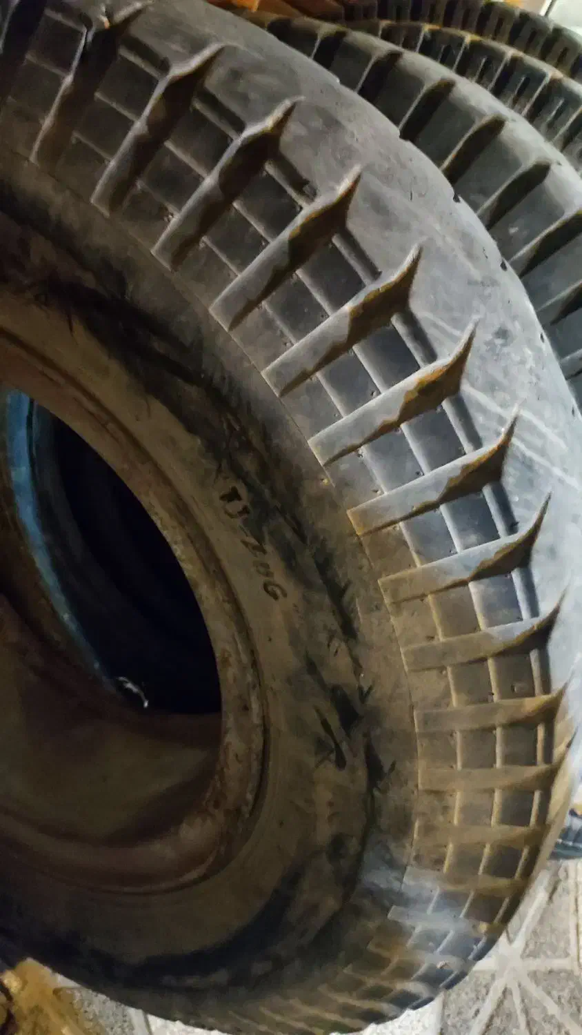 لاستیک 1224|قطعات یدکی و لوازم جانبی|مشهد, کارده|دیوار