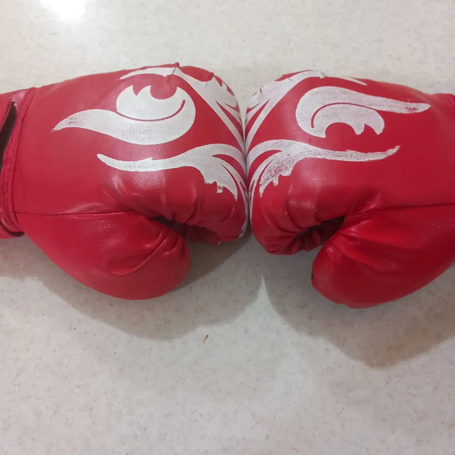 دستکش|تجهیزات ورزشی|بندر امام خمینی, |دیوار