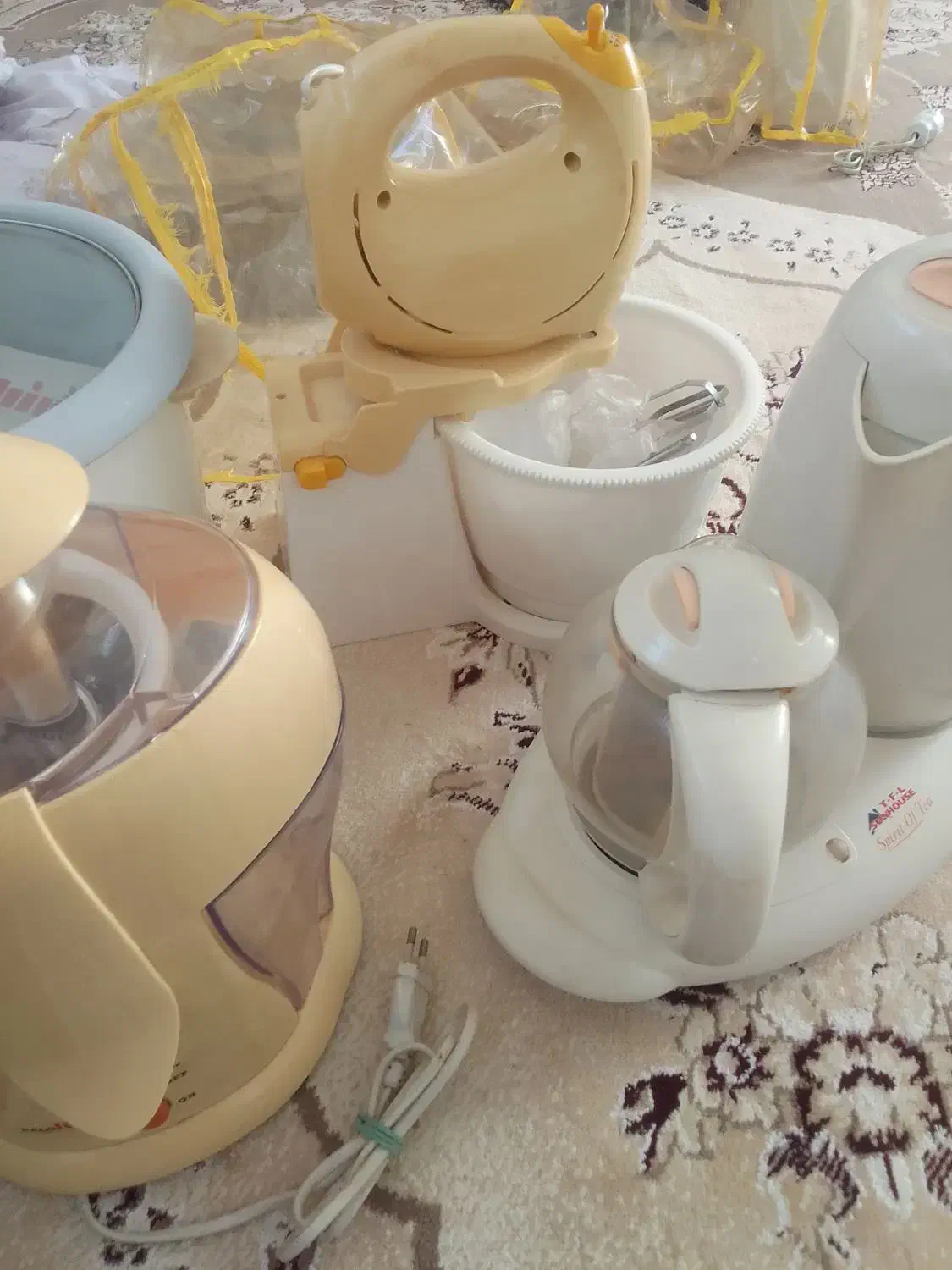 باسلام لوازم برقی باهم به فروش میرسد|سایر لوازم برقی|تربتحیدریه, شهید بهشتی|دیوار