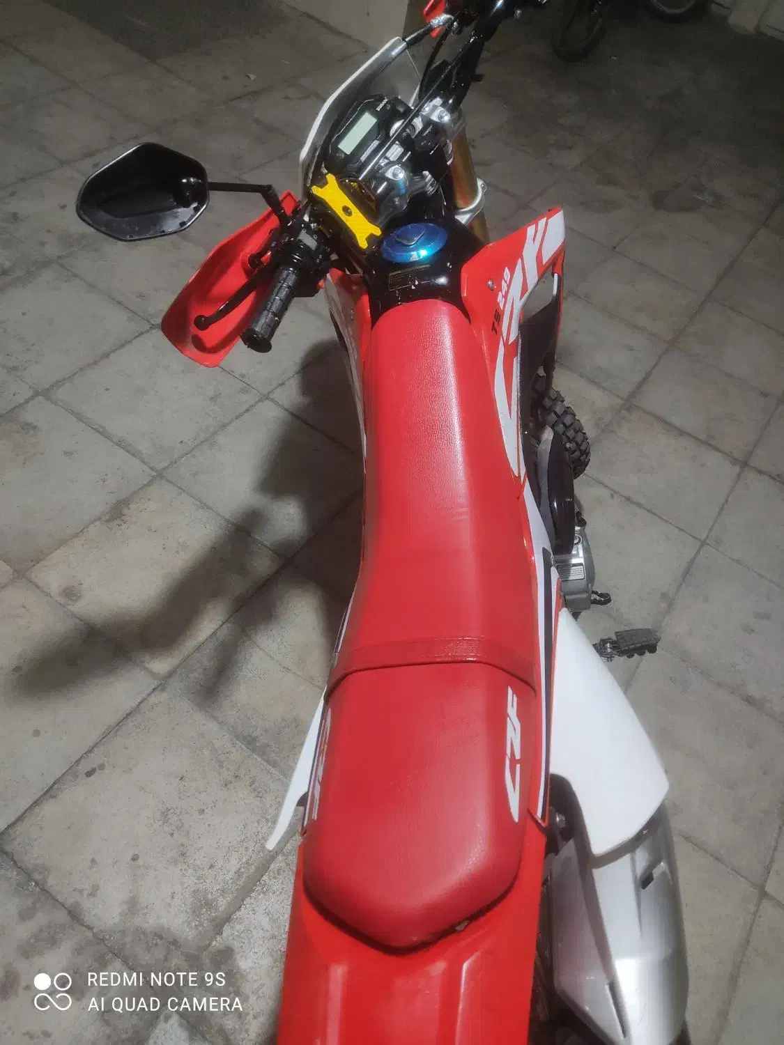 تریل طرح سی آراف توسان مدل 1403|موتورسیکلت|فسا, |دیوار