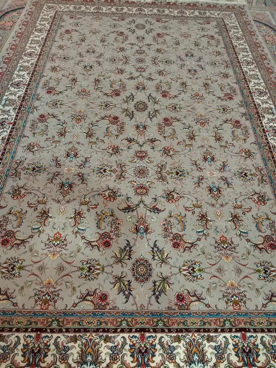 فروش فوری دو تخته فرش 6 متری    نوآکبند  داخل کاور|فرش|قم, پردیسان|دیوار