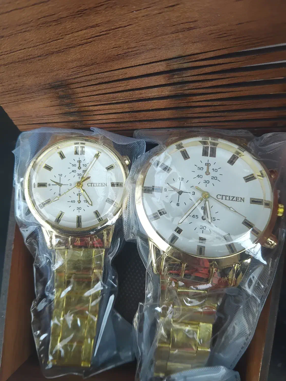 ساعت ست|ساعت|رشت, سلیمانداراب|دیوار