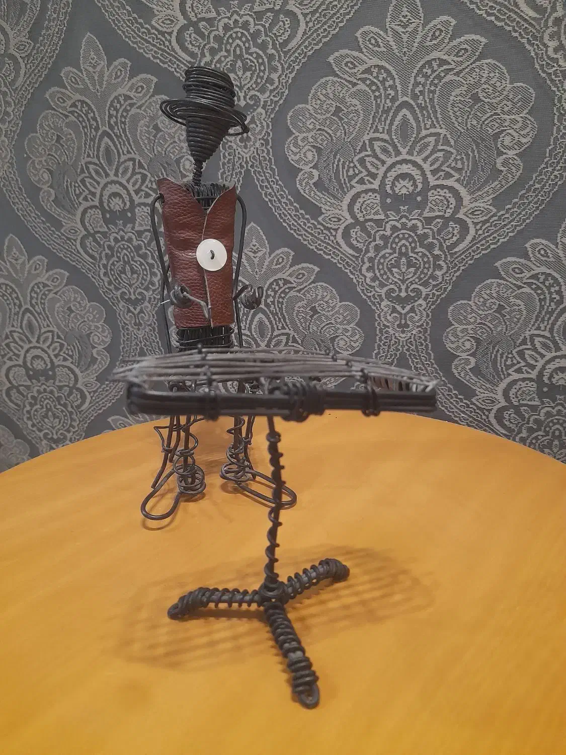 تندیس نوازنده سنتور|مجسمه، تندیس، ماکت|تهران, جوادیه تهرانپارس|دیوار