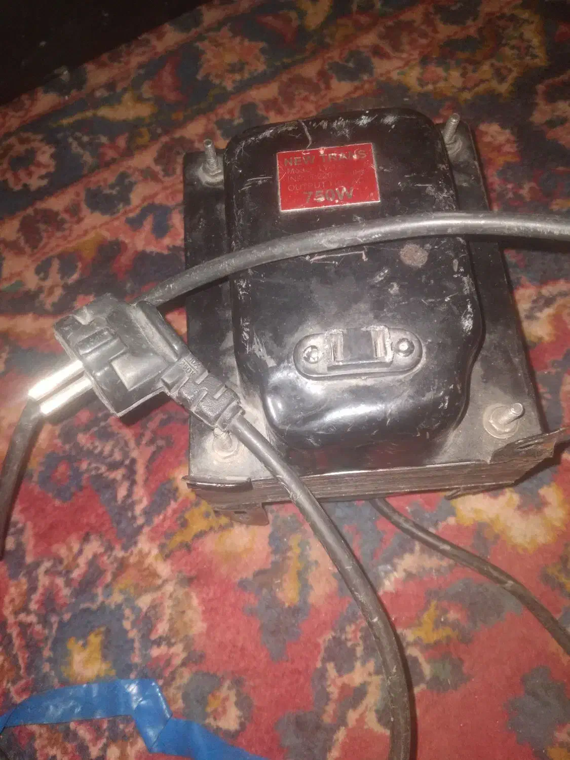 ترانس ۷۵۰ولت فروشی کم مصرف|قطعات و لوازم جانبی رایانه|بوکان, |دیوار