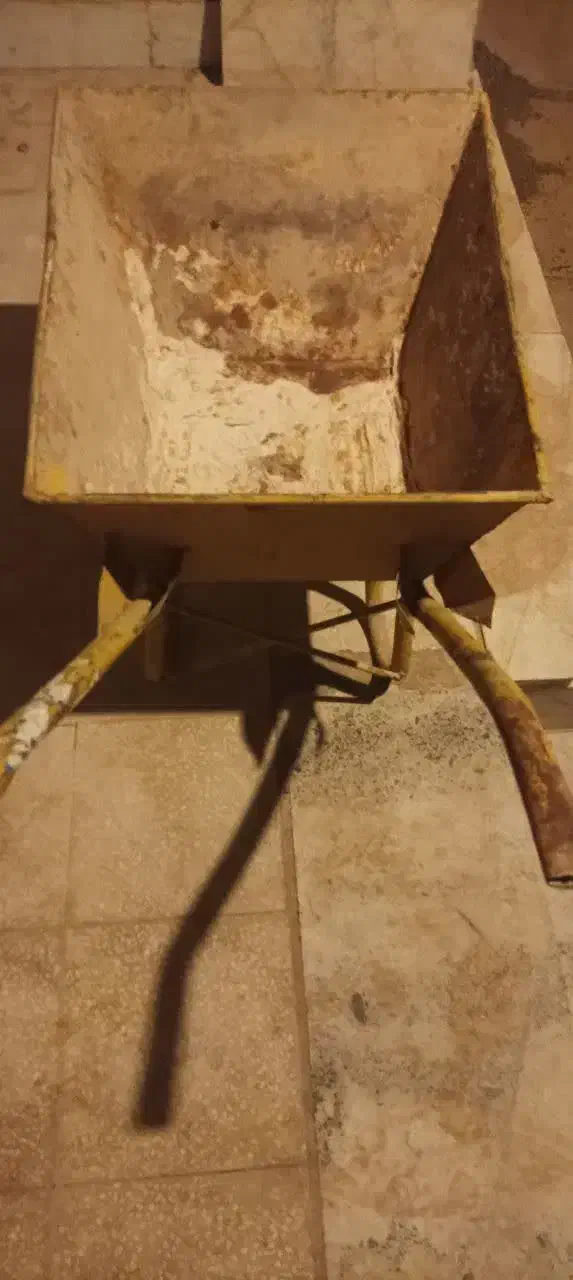 فرغون فرقون|ابزارآلات|قم, حاج زینل|دیوار