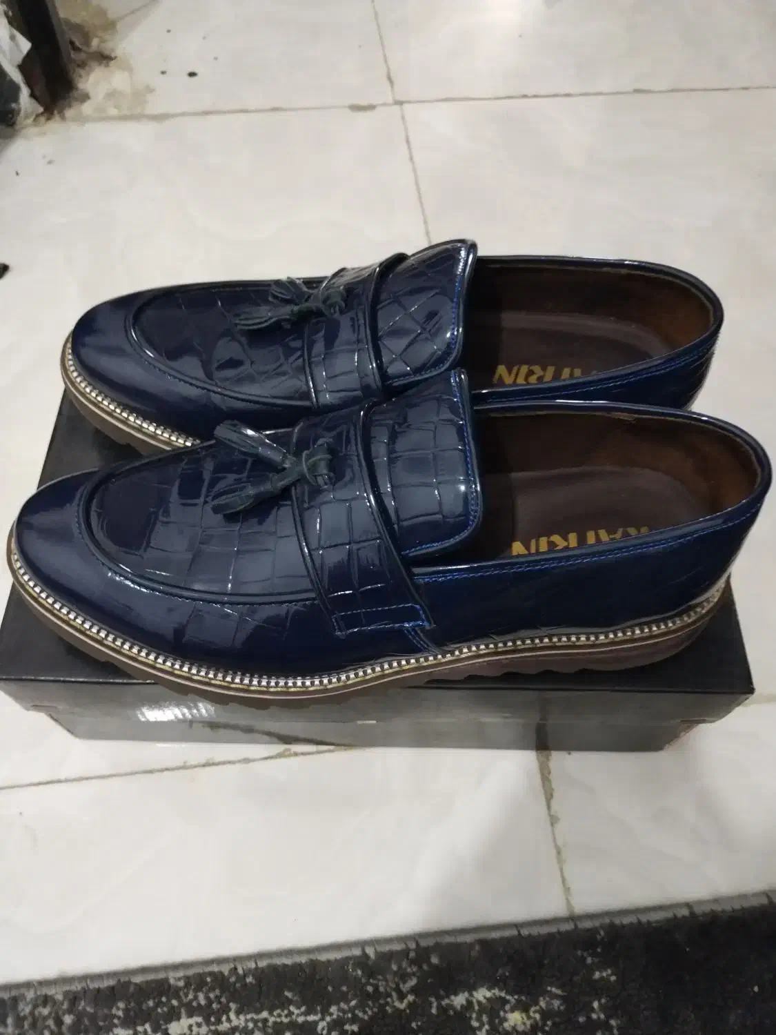 کفش در حد نو|کیف، کفش، کمربند|شیراز, بازار|دیوار