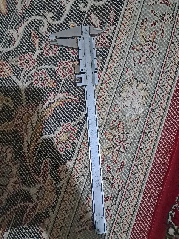 کولیس ورنیر|ابزارآلات|نجف‌آباد, باغ ملی|دیوار