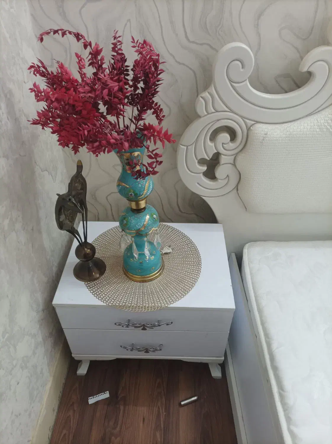 تخت ، پاتختی ، میز ارایش|تخت و سرویس خواب|اسدآباد, |دیوار