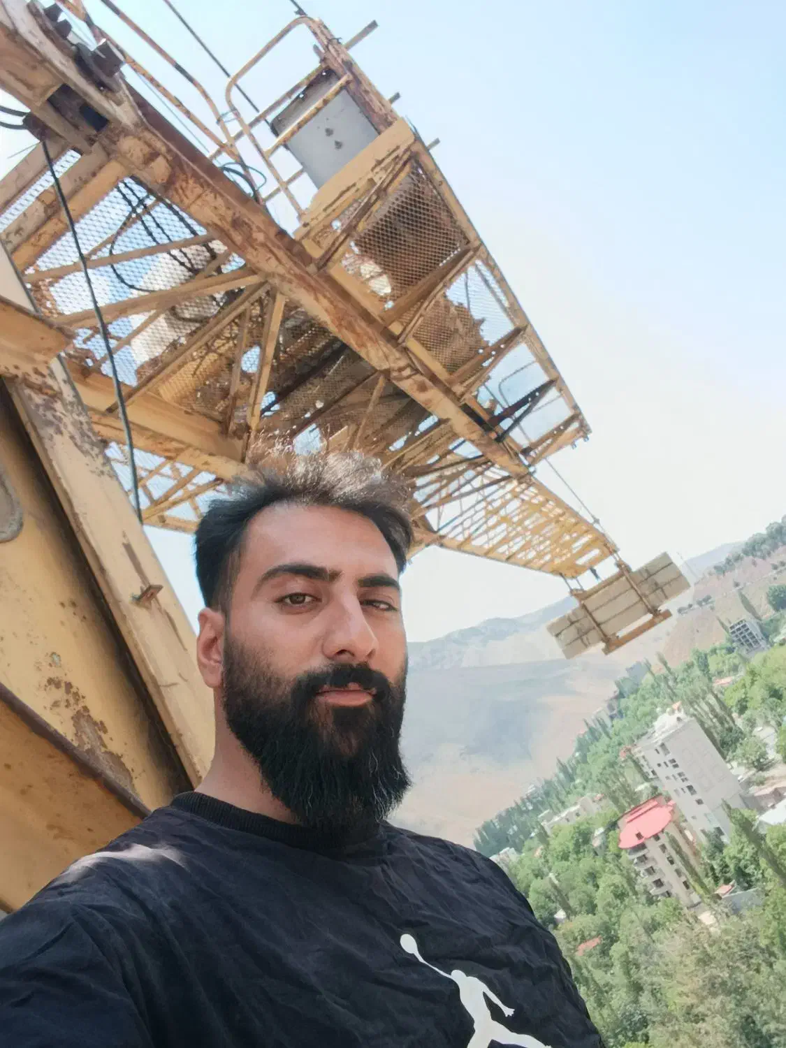 نصب آسانسورهای داخلی وآلیماک و جوشکاری و نصب تاور|خدمات پیشه و مهارت|باغستان, |دیوار