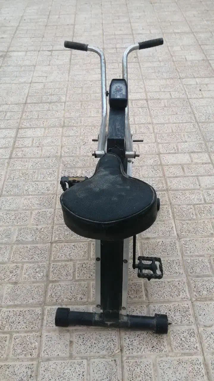 دوچرخه ثابت|تجهیزات ورزشی|مشهد, شهرک امام هادی (شهرک غرب)|دیوار