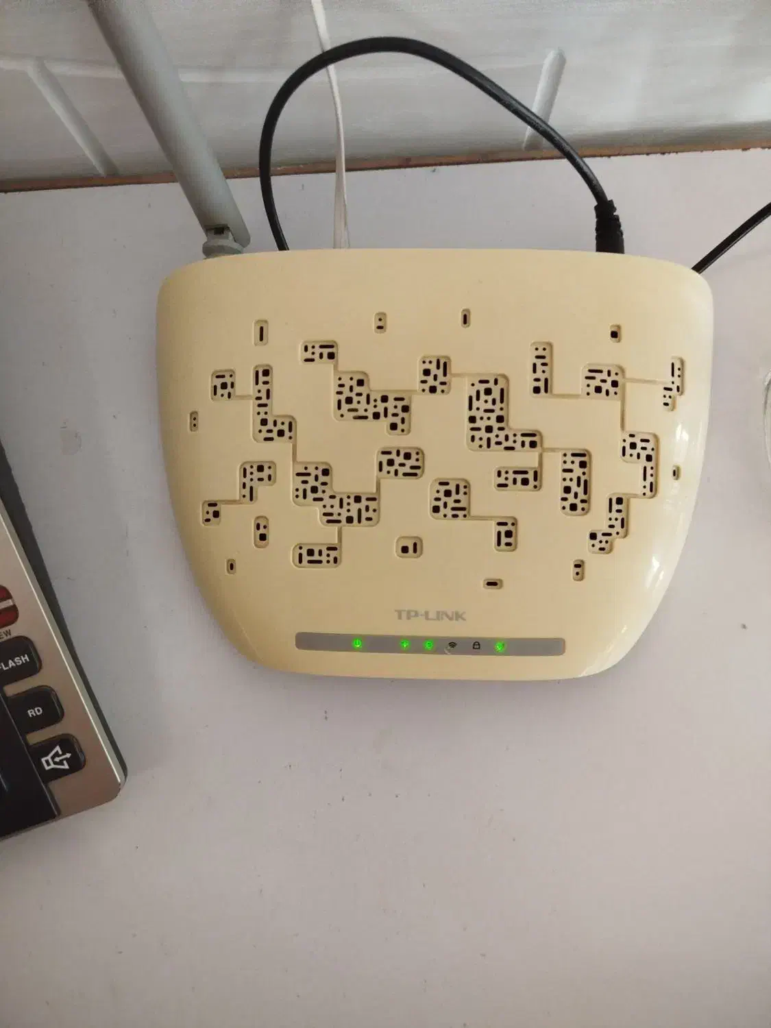 مودم خانگی تی پی لینک|مودم و تجهیزات شبکه|کرمانشاه, |دیوار